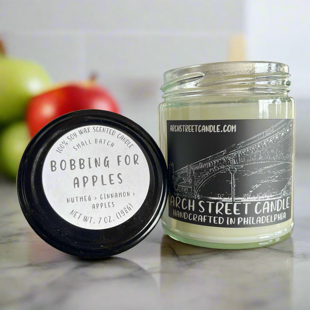 Bobbing For Apples | 7 oz Candle