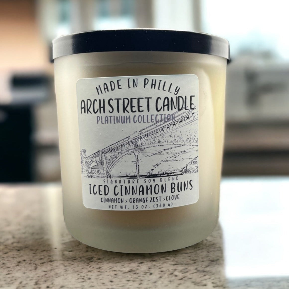 Iced Cinnamon Rolls | 13 oz Candle