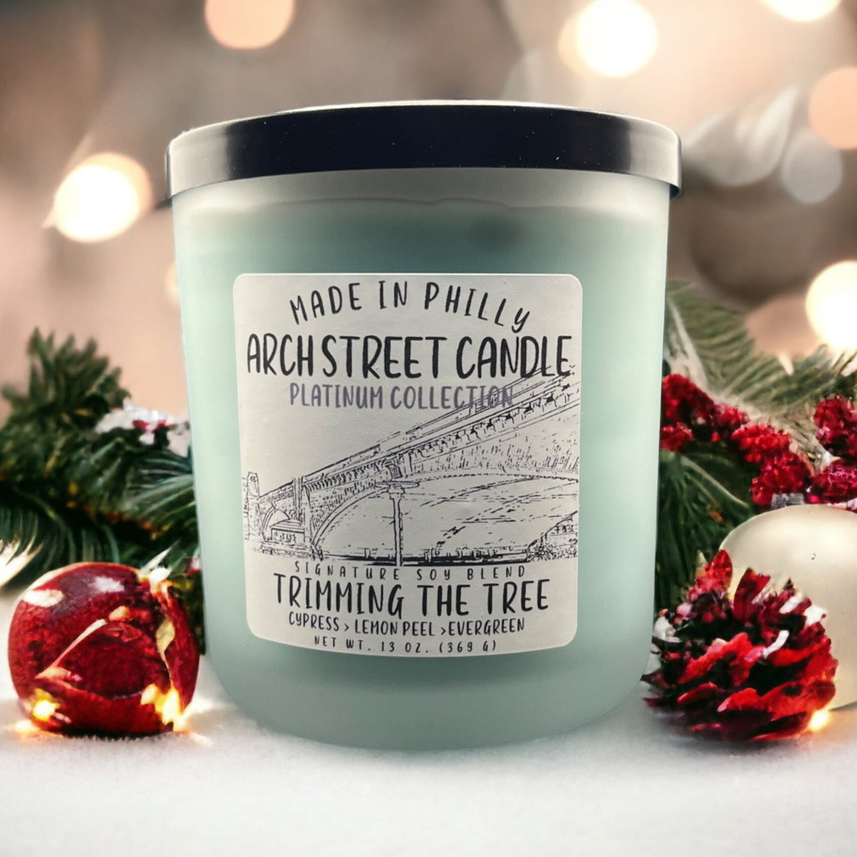 Trimming the Tree | 13 oz Candle