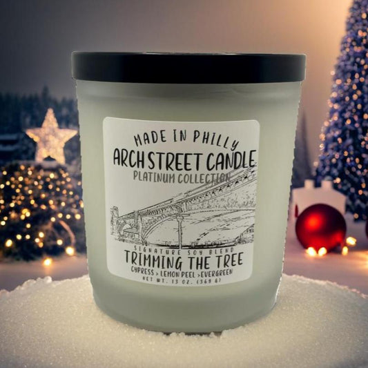 Trimming the Tree | 13 oz Candle